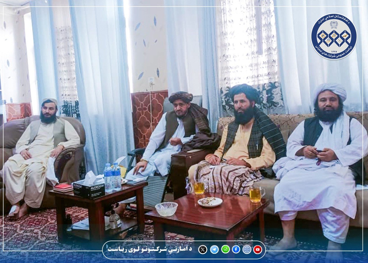 د امارتي شرکتونو عمومي ریاست د دعوت او ارشاد رئیس د استراس امارتي شرکت له مسؤولینو سره ولیدل