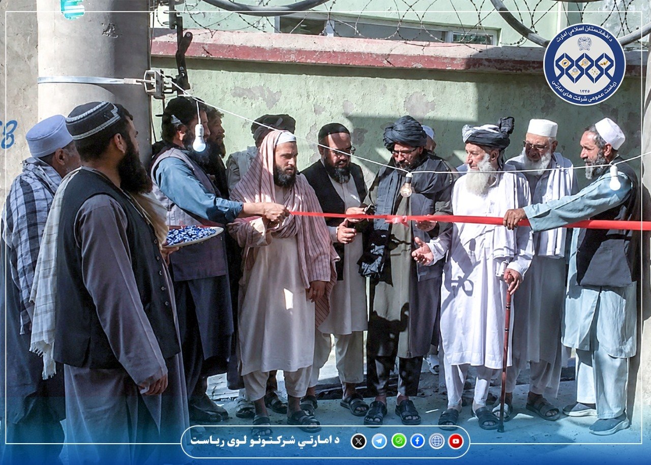 نیازبېک کې د ۴۰۰ کېلوولټ تقویتي ترانسفارمر له نصب سره د اضافه بارۍ ستونزه حل شوه