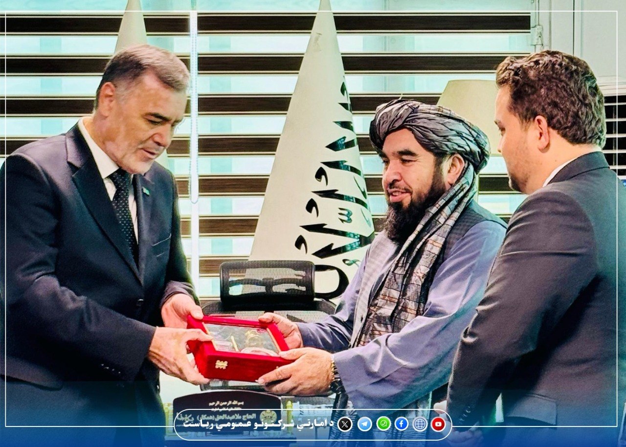 د افغانستان او ترکمنستان ترمنځ د ۵۰۰ کيلوولټ برېښنا انرژۍ لېږد پروژې په تړاو ناسته وشوه